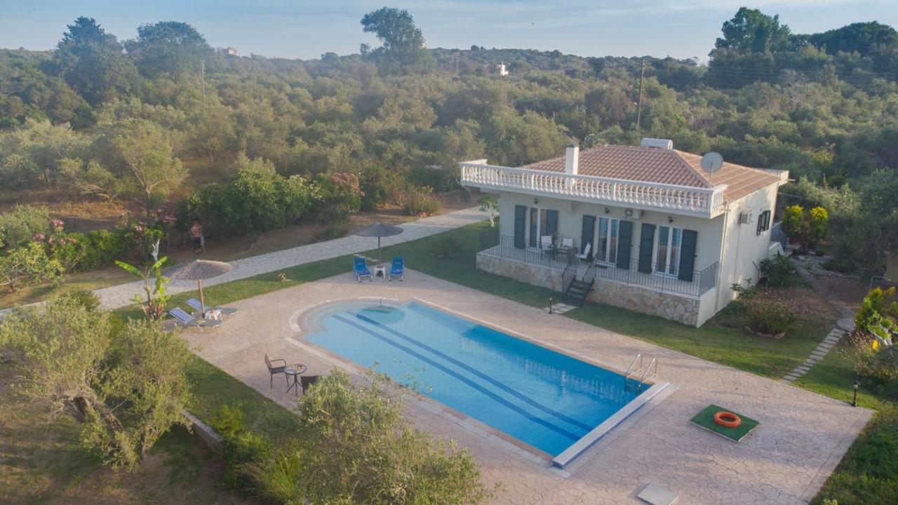 Villa Adonis Halikounas Bagian luar foto