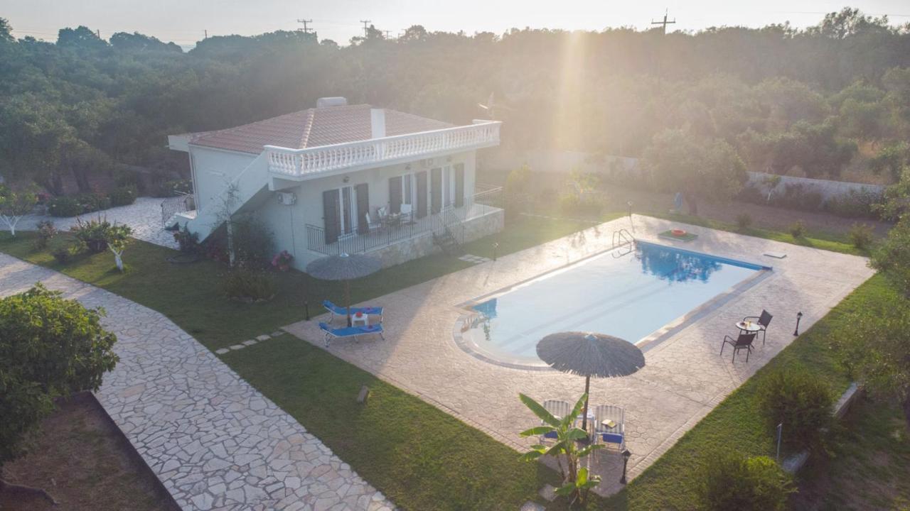 Villa Adonis Halikounas Bagian luar foto